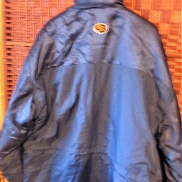 ST2  XXL TORONTO MAPLE LEAFS Men's Puma Jacket NHL Jacket Windbreaker Men's Coat - Picture 8 of 10